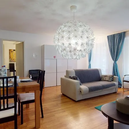 コルマラパー ルー デ クレ *