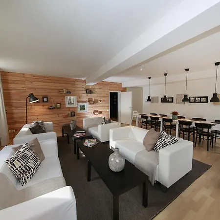 コルマラパー ルー デ クレ