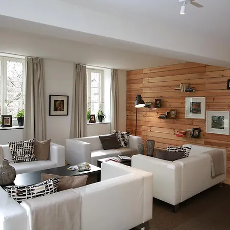 アパート コルマラパー ルー デ クレ *